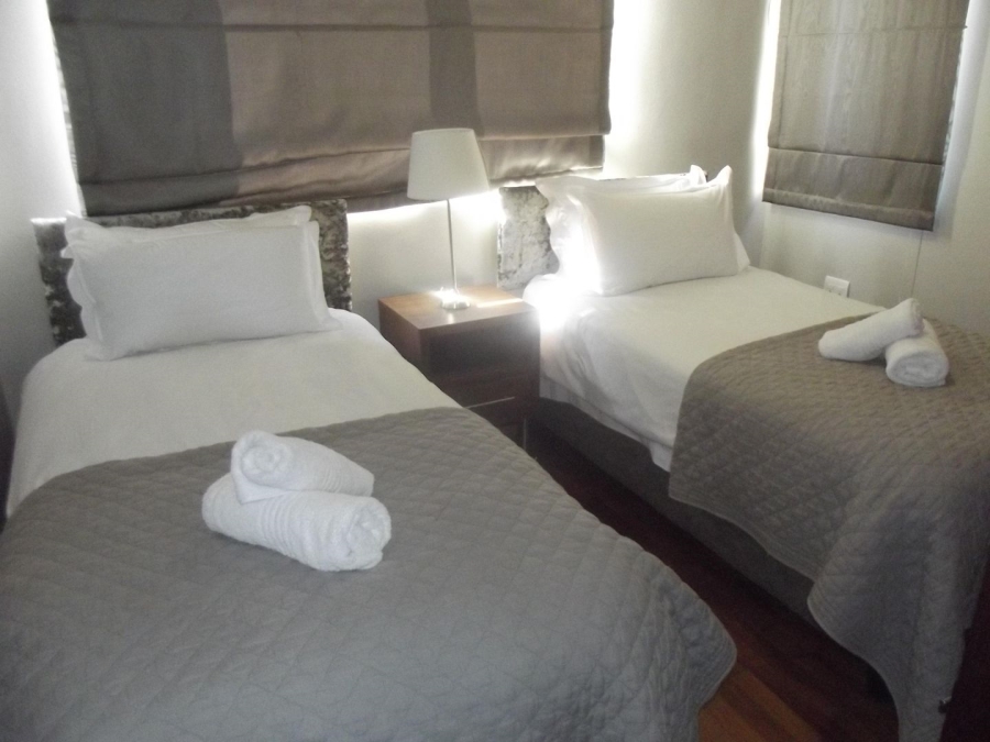 4 Bedroom Property for Sale in Bloubergrant Western Cape